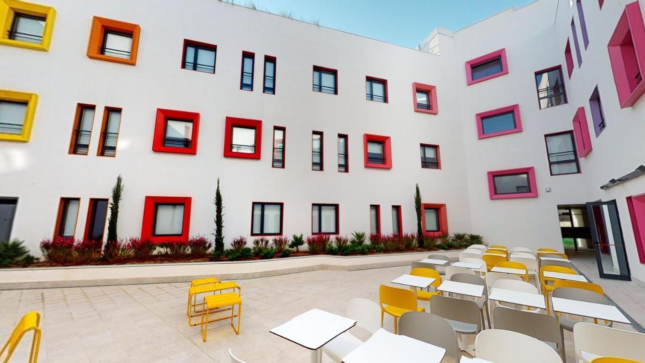 Residencia Universitaria Resa Malaga Centro エクステリア 写真