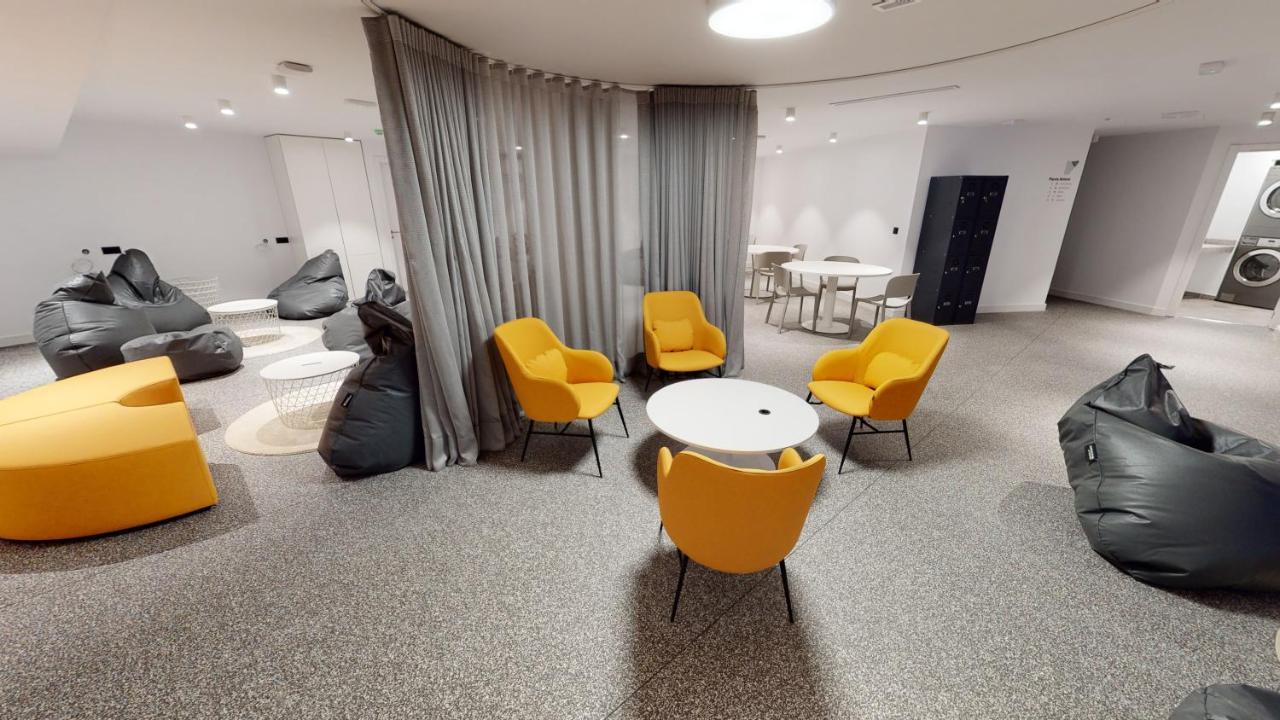 Residencia Universitaria Resa Malaga Centro エクステリア 写真