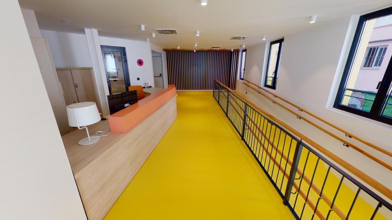 Residencia Universitaria Resa Malaga Centro エクステリア 写真