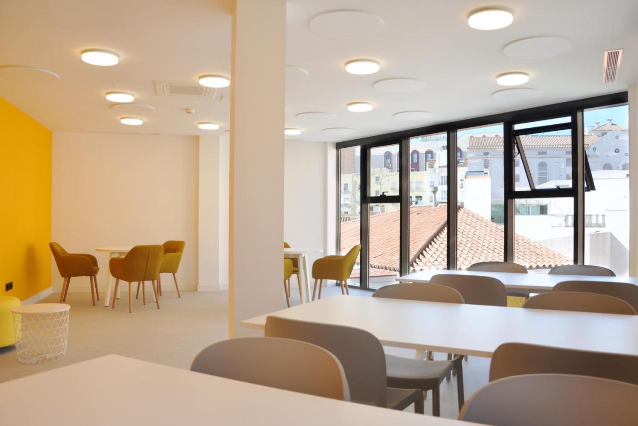 Residencia Universitaria Resa Malaga Centro エクステリア 写真